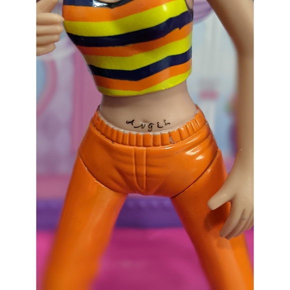 1998 Spice Girls SPORTY SPICE action Figure 6" - Picture 8 of 11